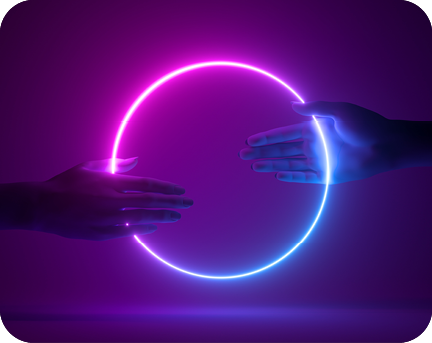 LED-Kreis mit zwei Händen.