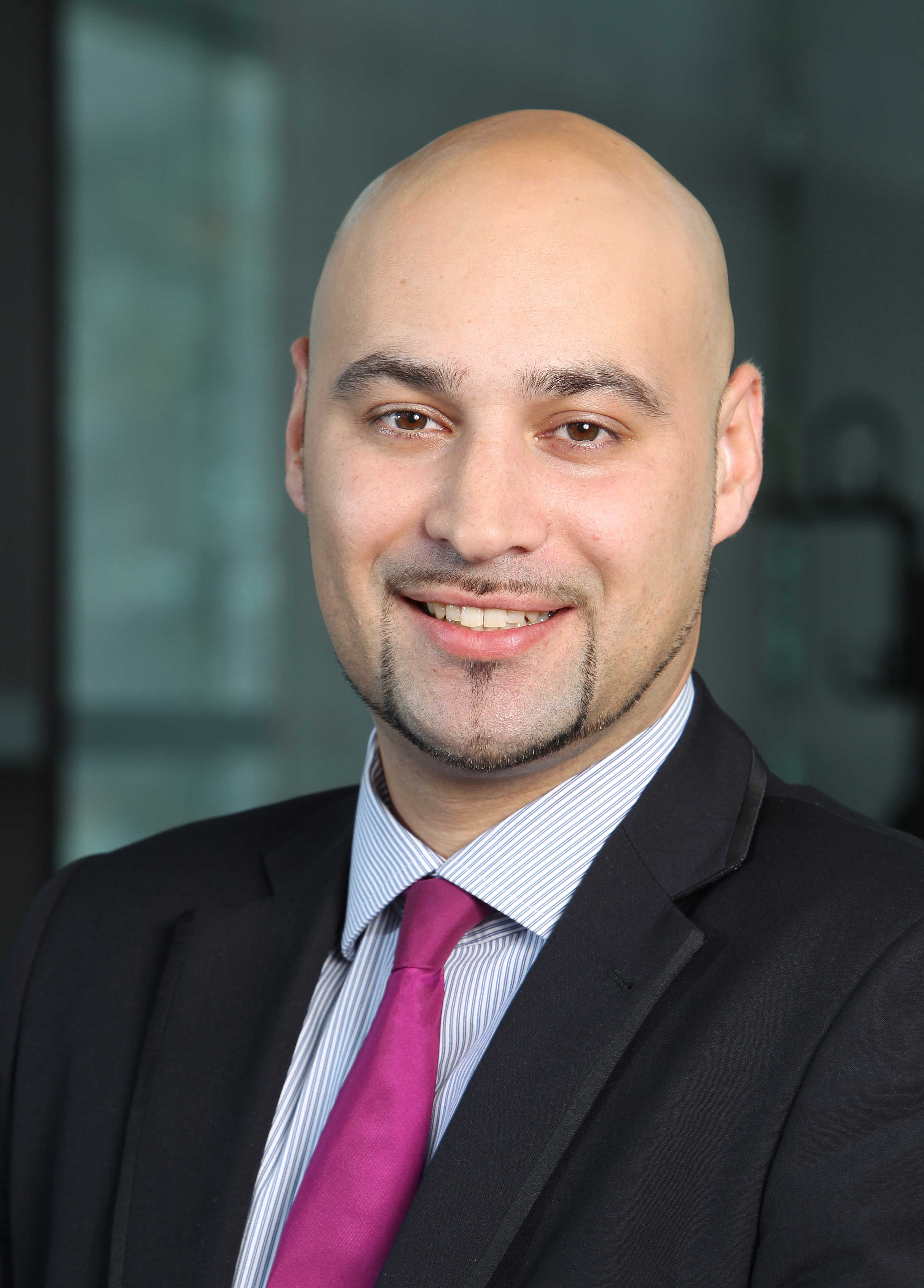Dr.-Ing. Roman Dumitrescu, Direktor am Fraunhofer IEM ist neues Mitglied der Fraunhofer Vintage Class. Besonders das Thema Systems Engineering will er dort einbringen
