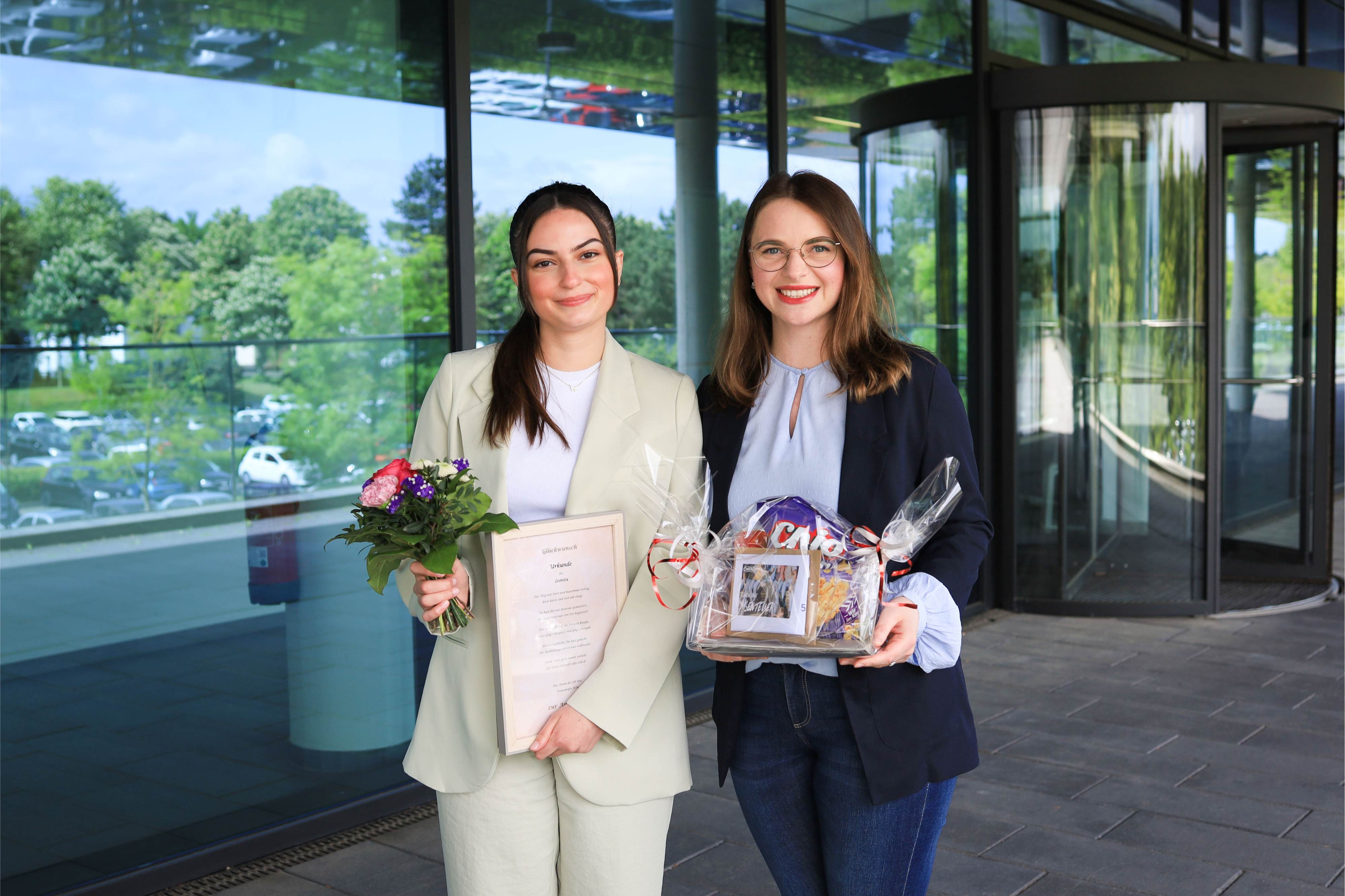 Leonita Kololli mit Bertreuerin Ina Pauls