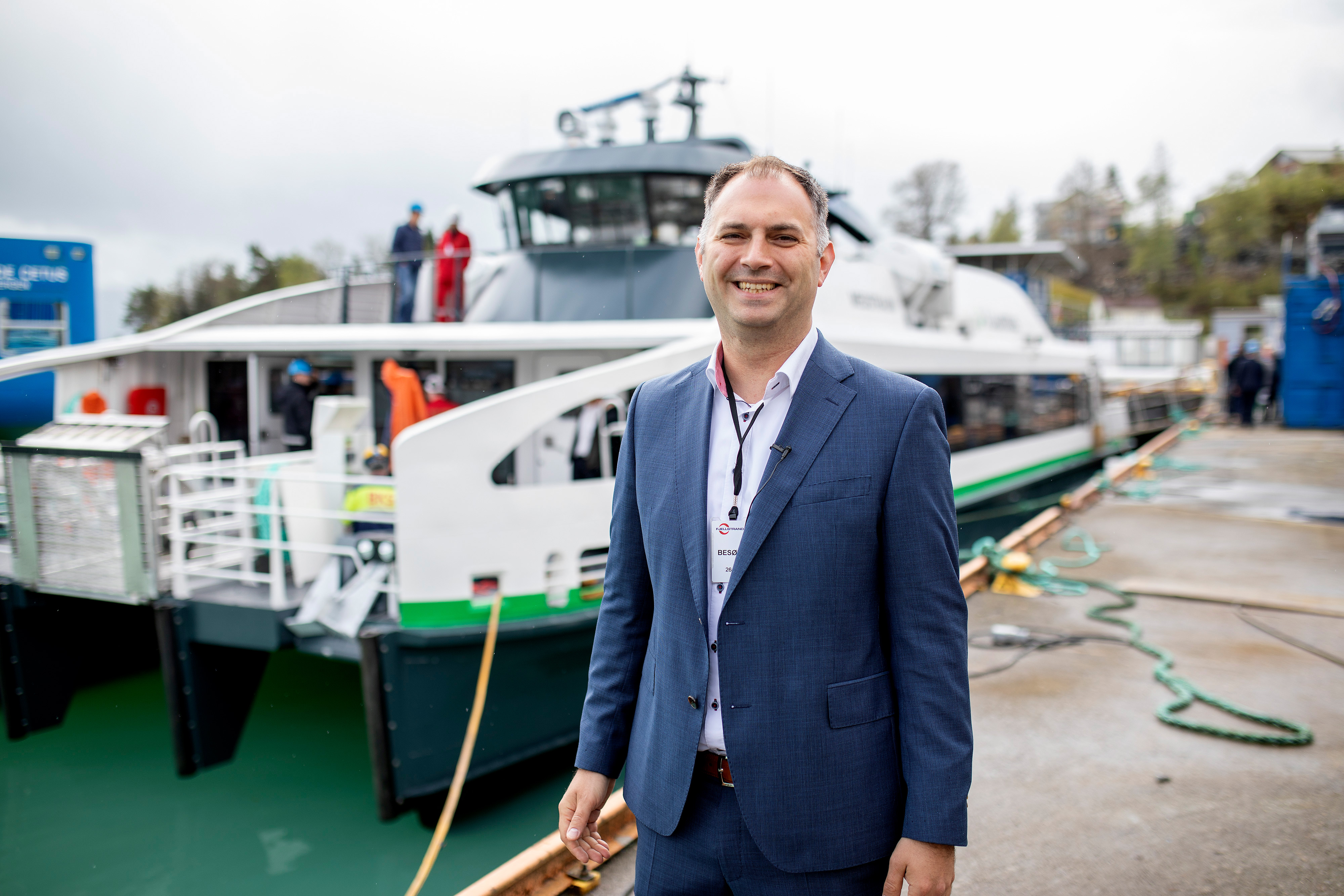 Christoph Jürgenhake vor der Medstraum in Norwegen